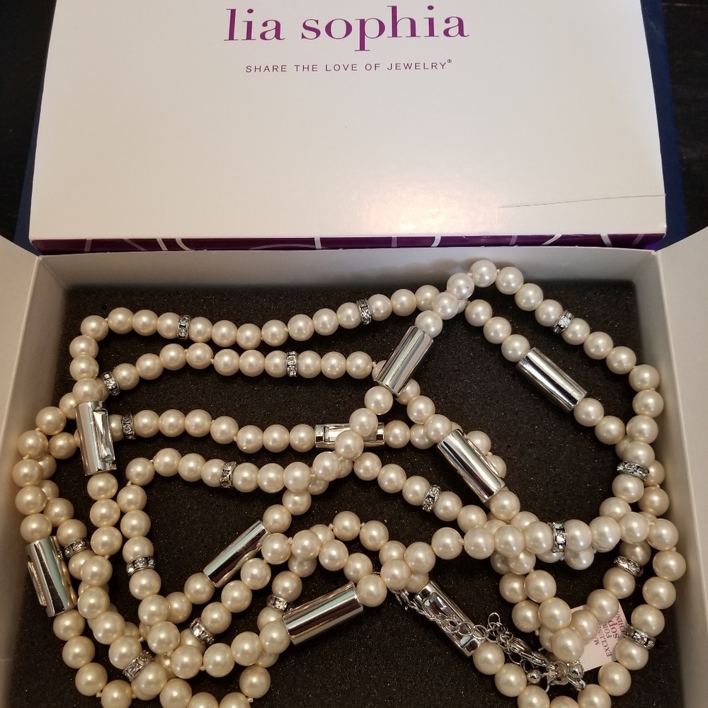 Lia Sophia Centerstage Necklace